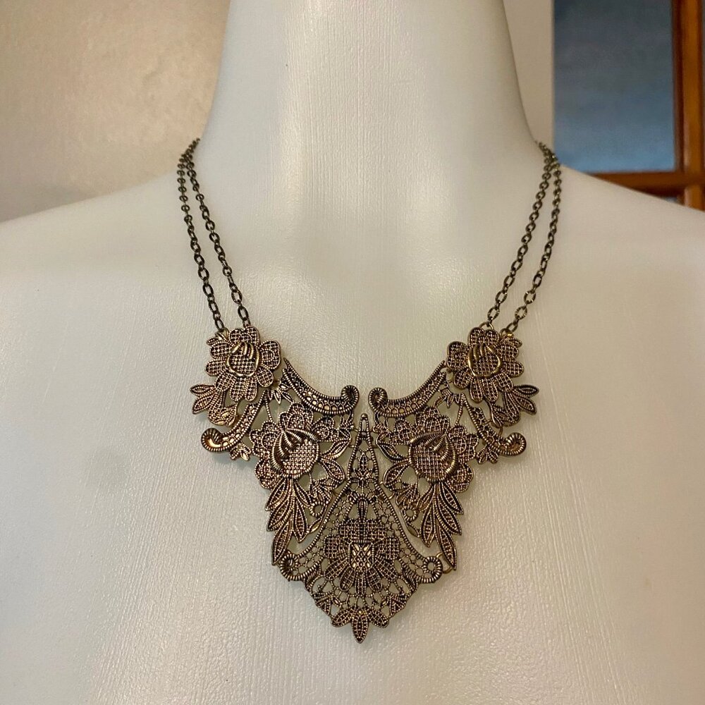 Statement Necklace - Picture 2 of 2